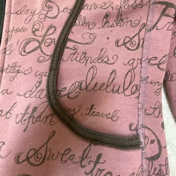 Lululemon Manifesto Scuba Hoodie - Picture 4 of 16